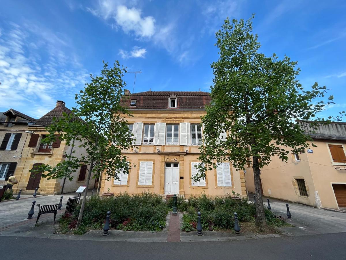 Appartement 6 Personnes - Au Coeur Du Centre Ville Парай-ле-Мониал Екстериор снимка